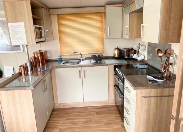 Blackpool Caravans Marton Mere 外观 照片