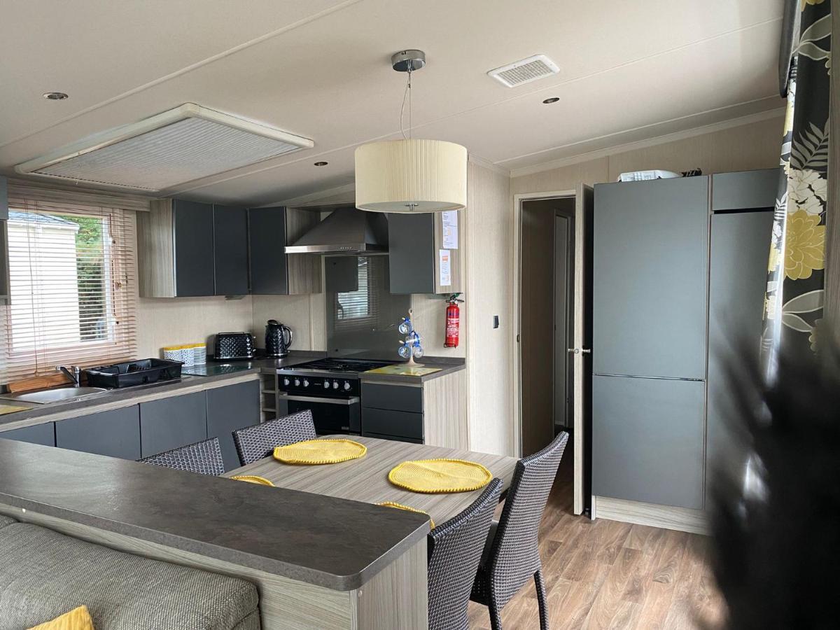 Blackpool Caravans Marton Mere 外观 照片