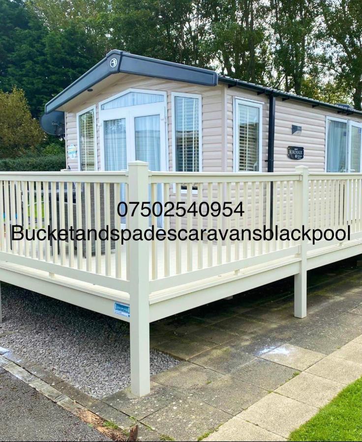 Blackpool Caravans Marton Mere 外观 照片